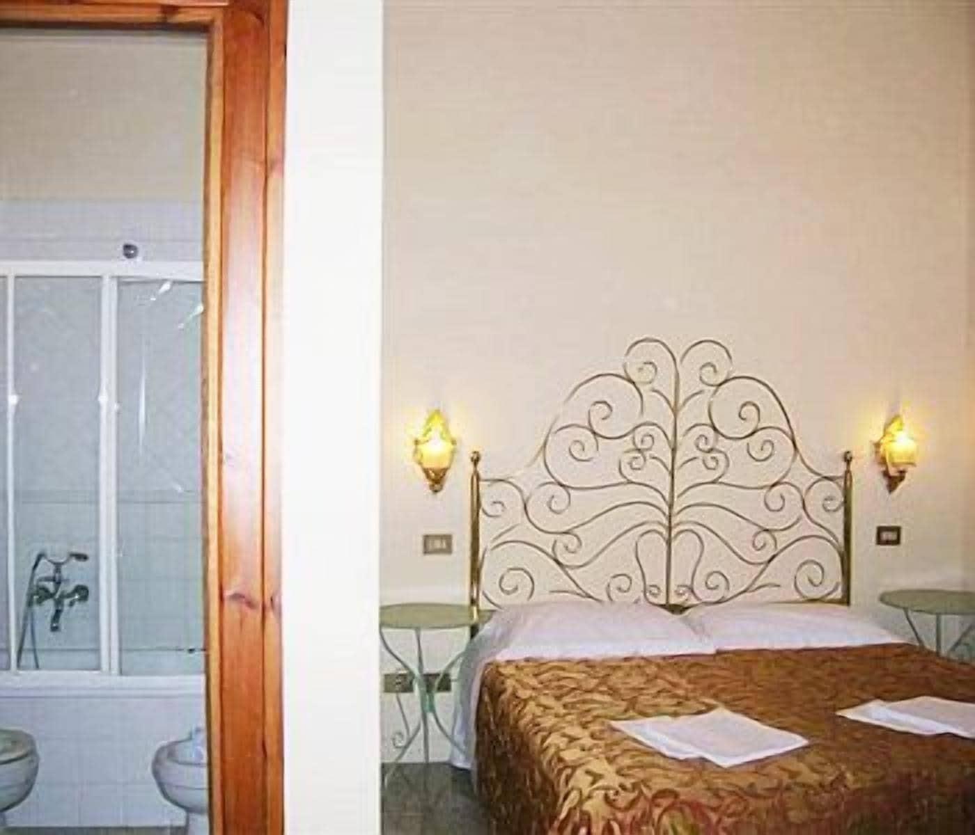 Marta Guest House Рим Екстериор снимка